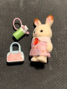 sylvanian family duo bunny with school item
