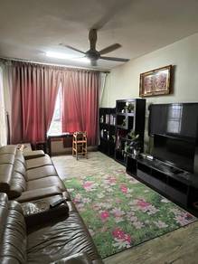 Condominium For Sale in Pelangi Mall Condominium