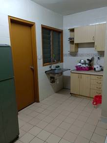 Apartment For Sale in Flora Damansara