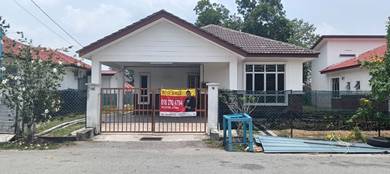 Bungalow House For Sale in Lenggeng,NSN