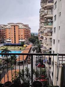 Apartment For Sale in Golden Villa