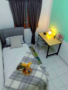 Apartment For Sale in Mentari Court