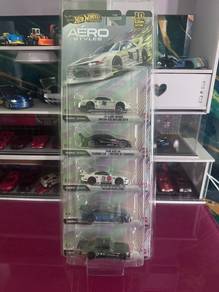 hotwheels ingin dilepaskan.