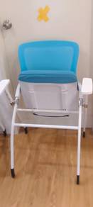 Solid wood folding chair