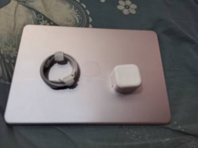macbook neo A18 pro 8/512gb 