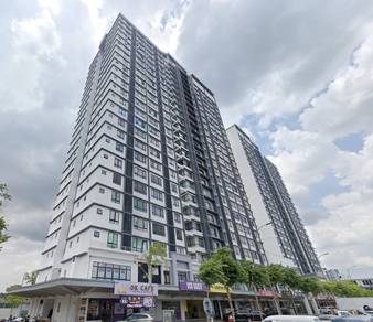 Service Residence For Sale in Hillpark Residence