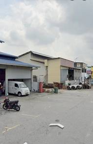 Warehouse / Factory For Sale in Seri Kembangan,SGR