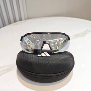 Adidas Sports Sunglasses 🕶️
