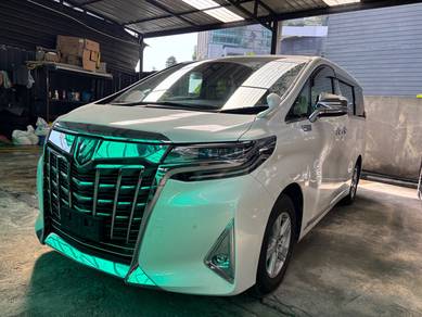 Toyota Alphard X in City Centre, KUL