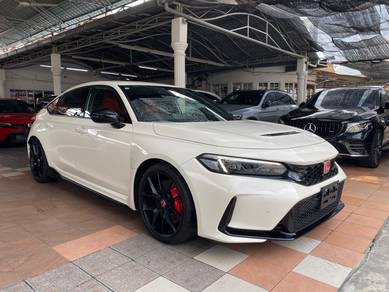 Honda Civic Type R TYPE R in Ampang Hilir, KUL