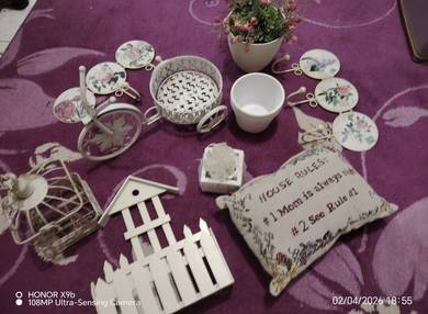 English Decorative Home Decor Set