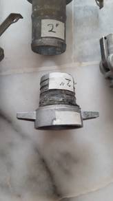 Camlock/Type C coupling.