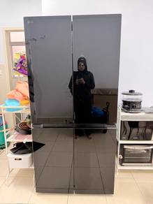PETI SEJUK / peti ais / refrigerator