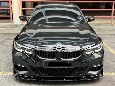 BMW 330i 30i in Desa Petaling, KUL