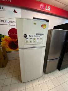 SAMSUNG 400L Refrigerator 5De5n - terpakai