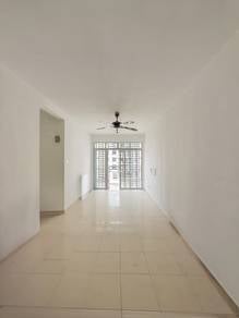 Apartment For Sale in Kipark