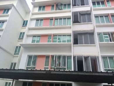 Condominium For Sale in University Utama Condominium