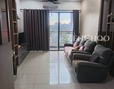 Condominium For Sale in Skyview Residence
