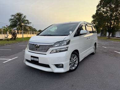 Toyota Vellfire Z PLATINUM SELECTION in Kuching, SWK