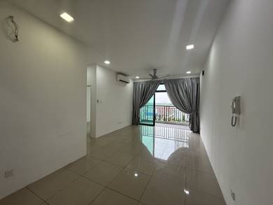 Apartment For Sale in 8scape Residences @ Sutera