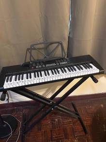 Electronic Piano With Stand For Sale