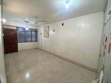 Apartment For Sale in Desa Permata Turquoise Block 5