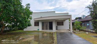 Semi-Detached House For Rent in Seremban 2,NSN