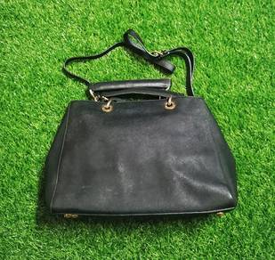 MK Michael Kors Original leather 2 way sling bag