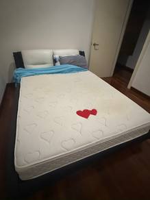 Queen size mattress