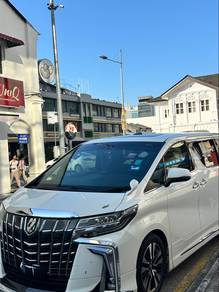 Toyota Alphard  in Batu Uban, PNG