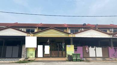 1.5-storey Terraced House For Sale in Kuantan,PHG
