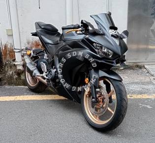 Yamaha R25