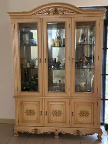cabinet for sale to a good home