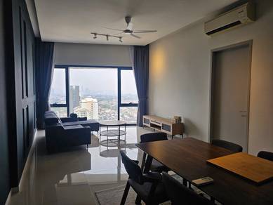 Condominium For Rent in Sapphire Paradigm