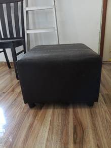 stool, square stool