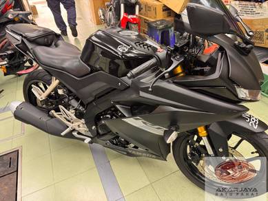 Yamaha R15