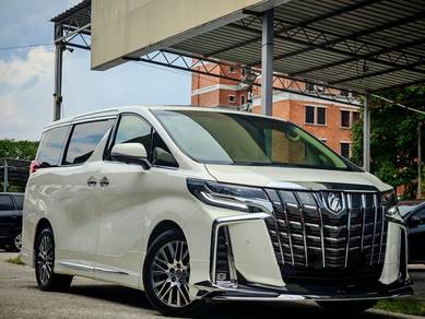 Toyota Alphard EXECUTIVE LOUNGE in Serdang, SGR