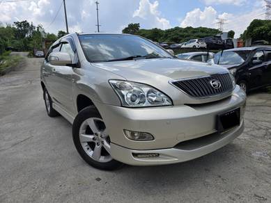 Toyota Wald WH240 in Salak Selatan, KUL