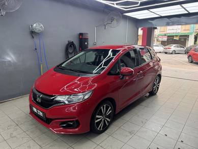 Honda Jazz V in Sri Hartamas, KUL