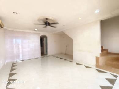 2-storey Terraced House For Sale in Seri Kembangan,SGR