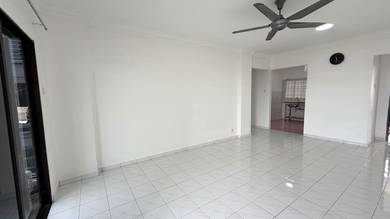 Apartment For Sale in Seri Mutiara Apartments (Seri Alam)