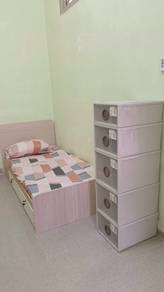 Room in Ayer Itam, PNG