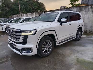 Toyota Land Cruiser ZX in Sungai Besi, KUL