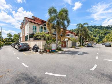 Semi-Detached House For Sale in Ampang,SGR
