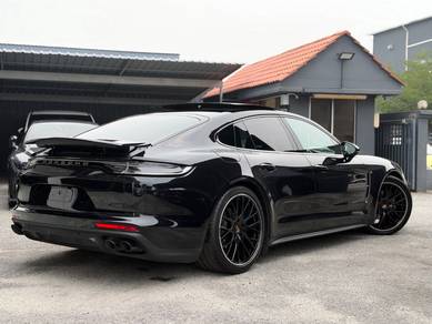 Porsche Panamera 4S in Subang Jaya, SGR