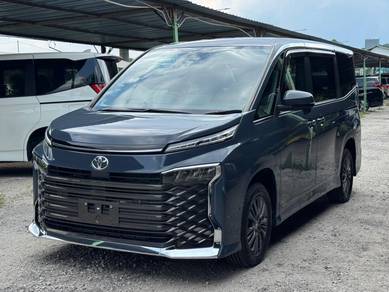 2023 Toyota Voxy S-Z