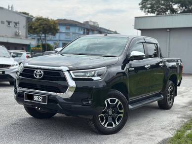 2024 Toyota Hilux V
