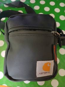 carhatt sling bag
