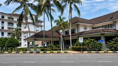 Condominium For Sale in Sri Alam