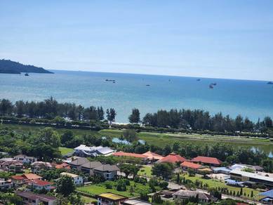Condominium For Sale in The Bay Residences